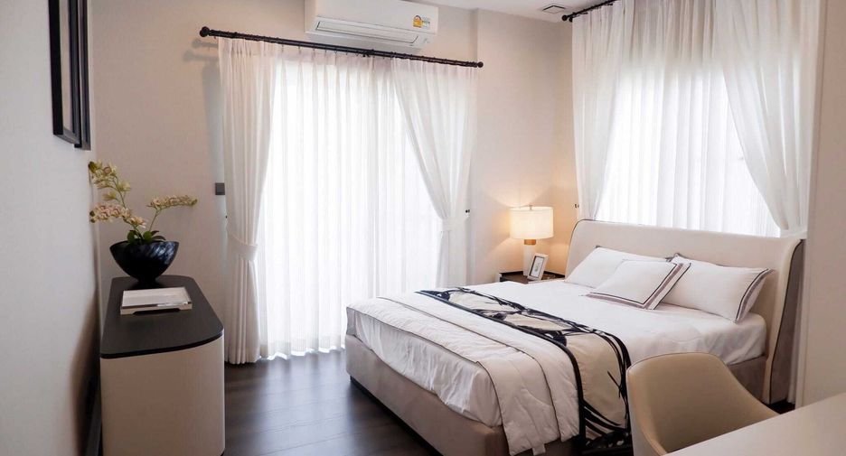 Casa en venta de 4 habitaciones en Bang Khen, Bangkok