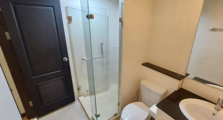 Wohnung zum Kauf mit 2 Zimmer in Watthana, Bangkok