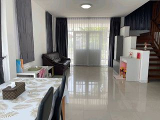 Haus zum Kauf mit 4 Zimmer in Bang Phli, Samut Prakan