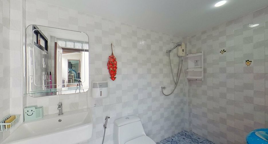 For sale 3 bedrooms villa in Sattahip, Chonburi
