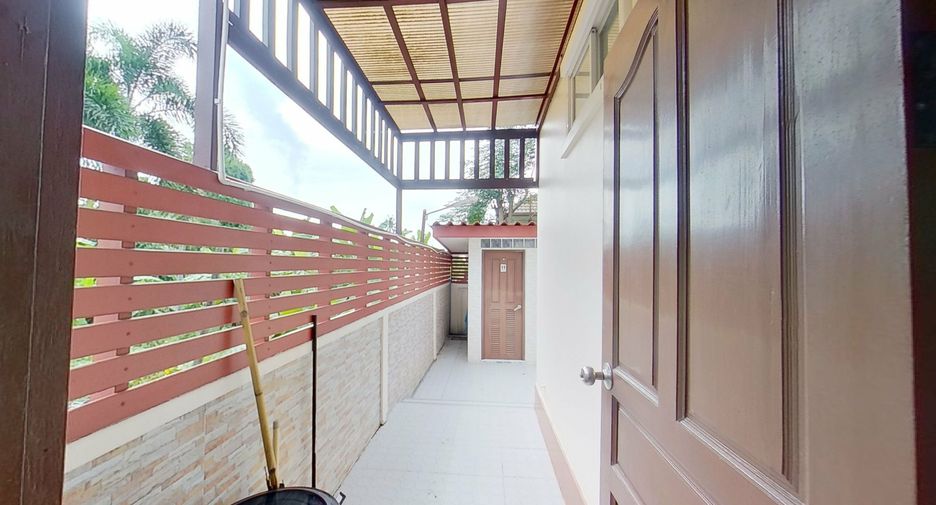 For sale 3 bedrooms villa in Sattahip, Chonburi