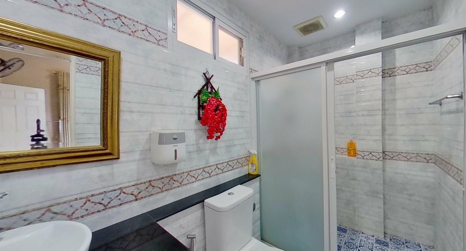 For sale 3 bedrooms villa in Sattahip, Chonburi