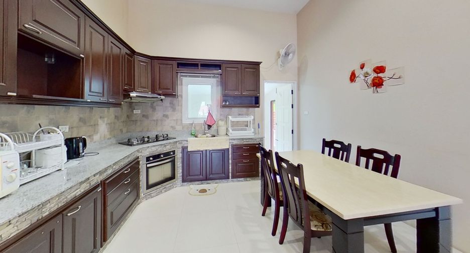 For sale 3 bedrooms villa in Sattahip, Chonburi