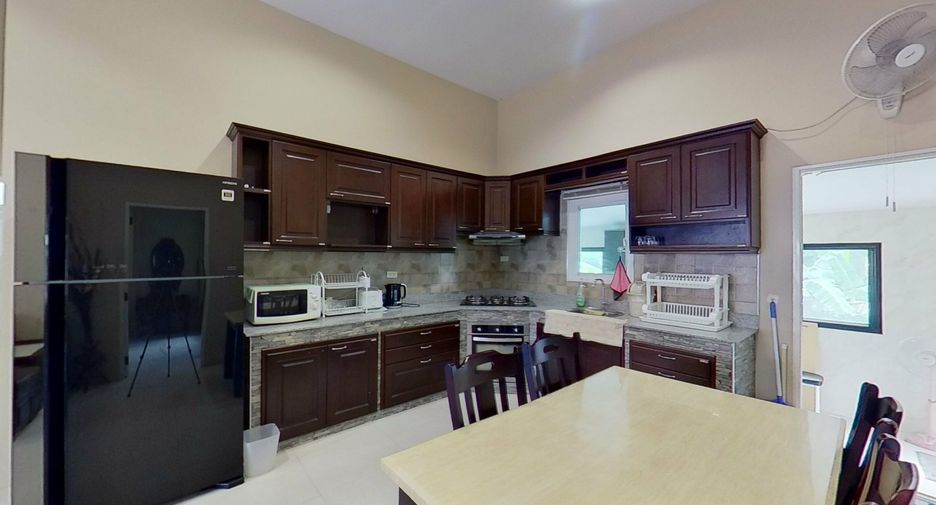 For sale 3 bedrooms villa in Sattahip, Chonburi