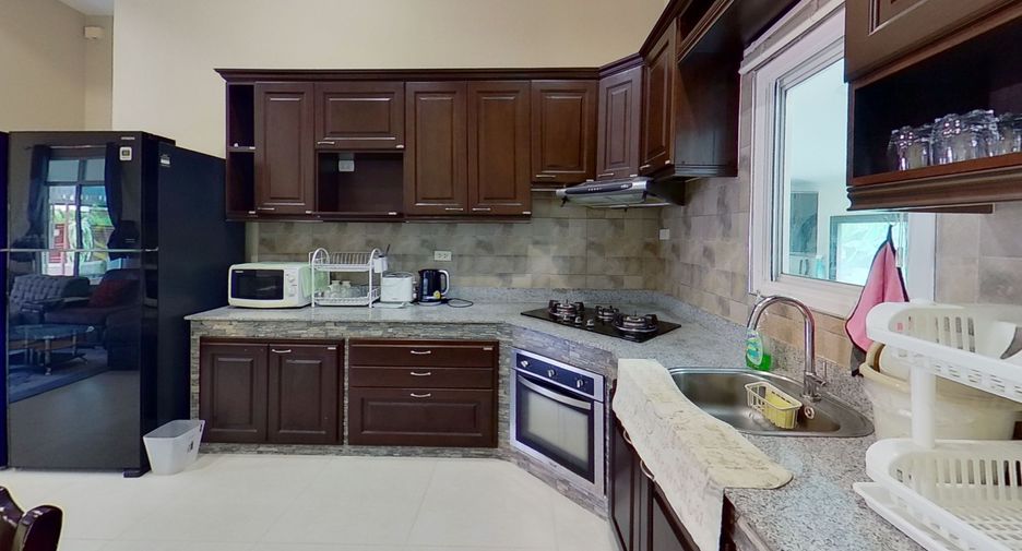 For sale 3 bedrooms villa in Sattahip, Chonburi