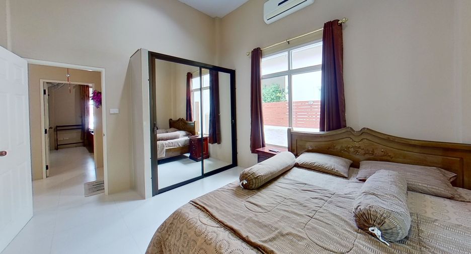For sale 3 bedrooms villa in Sattahip, Chonburi