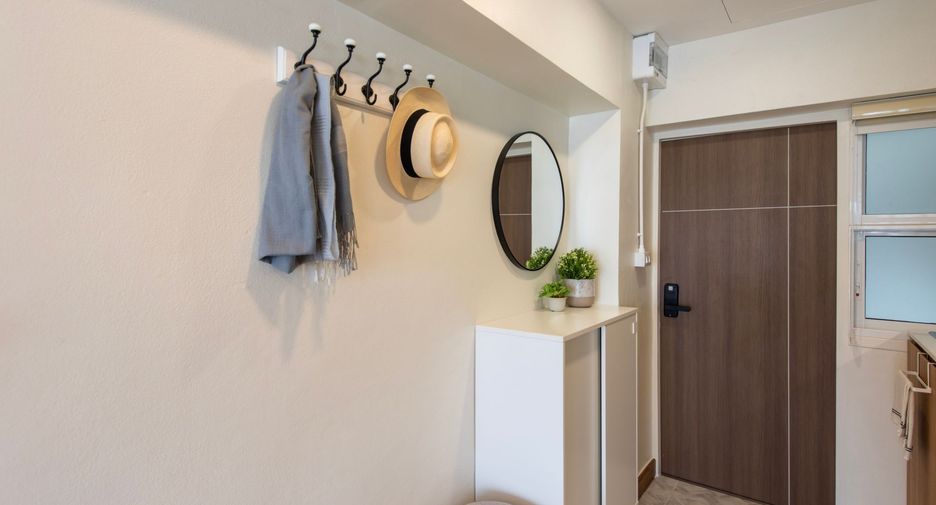 For sale 1 bed condo in Watthana, Bangkok