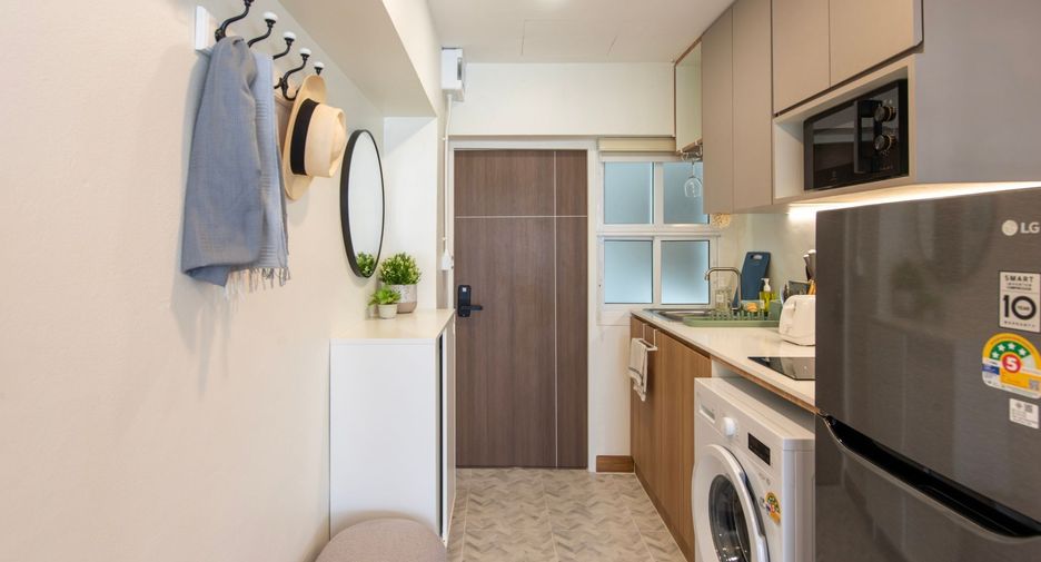 For sale 1 bed condo in Watthana, Bangkok
