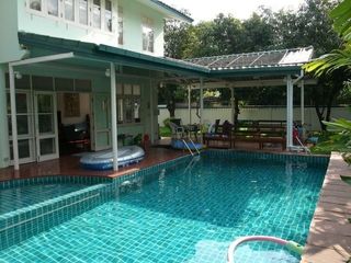 ให้เช่า 5 ห้องนอน บ้านเดี่ยว ใน คลองเตย, กรุงเทพฯ