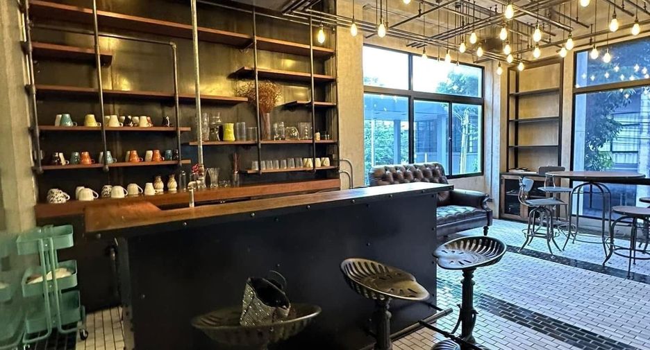For sale office in Bang Kapi, Bangkok