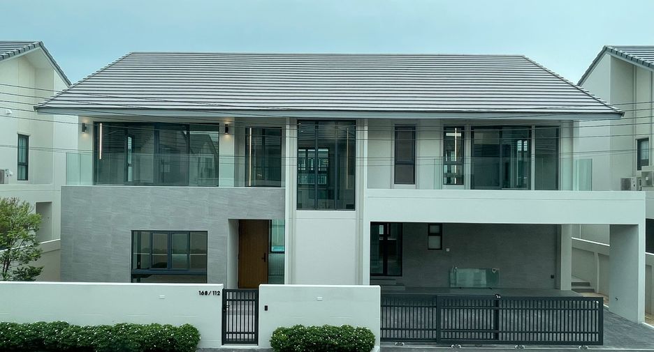 For sale 4 bedrooms house in Bang Lamung, Chonburi