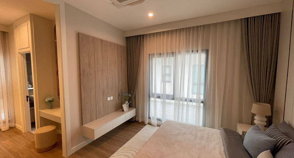 For sale 4 bedrooms house in Bang Lamung, Chonburi
