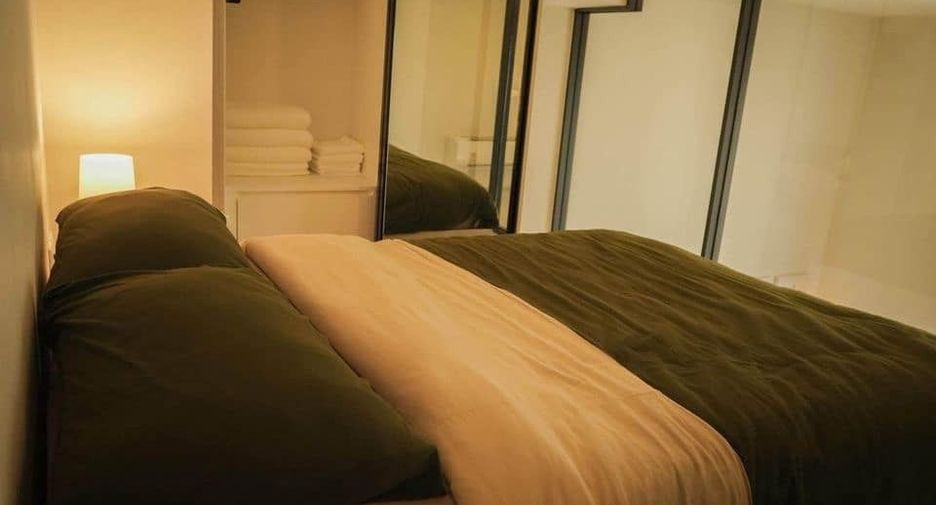 For sale 1 bed condo in Khlong Toei, Bangkok