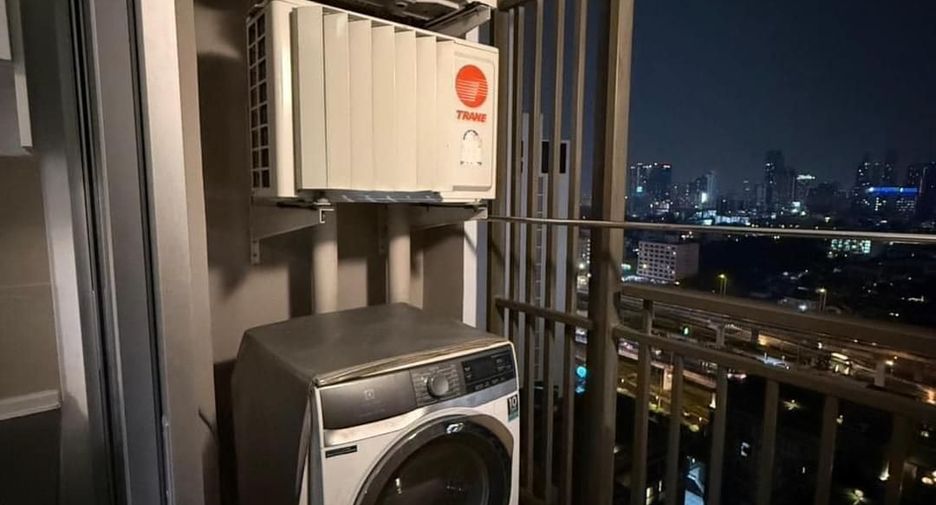 Condo en venta de 1 habitaciones en Huai Khwang, Bangkok