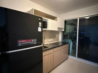 Condo en venta de 1 habitaciones en Huai Khwang, Bangkok