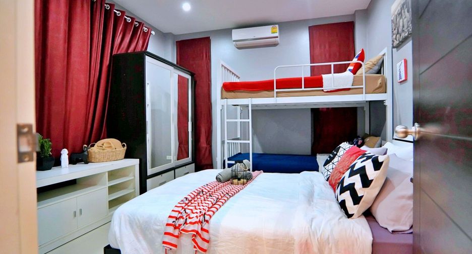 Casa en venta y en alquiler de 3 habitaciones en Bang Lamung, Chonburi