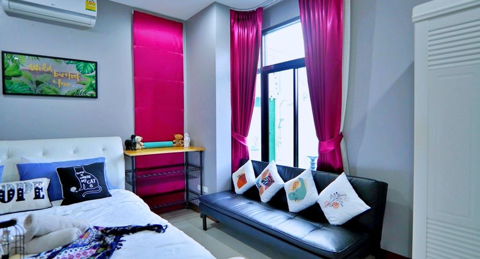 Casa en venta y en alquiler de 3 habitaciones en Bang Lamung, Chonburi