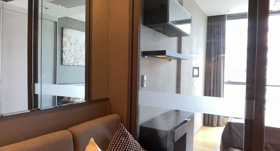 Wohnung zur Miete mit Studio in Khlong Toei, Bangkok