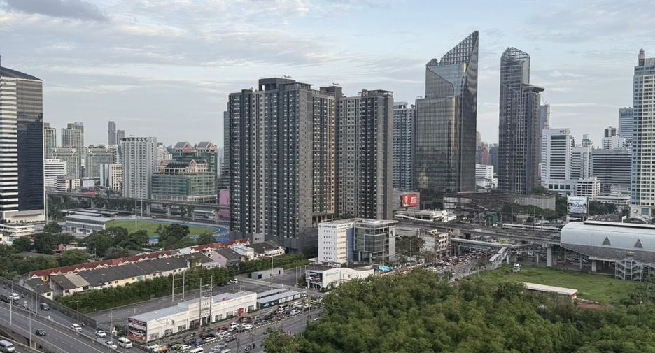 Аренда 1 кровать кондо в Хуаи Кхщанг, Бангкок