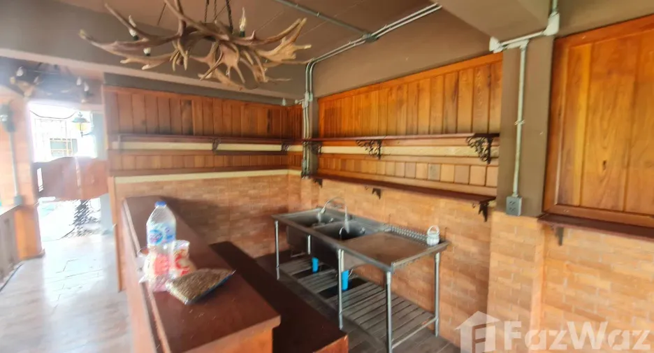 For sale 6 bedrooms villa in Bang Phli, Samut Prakan