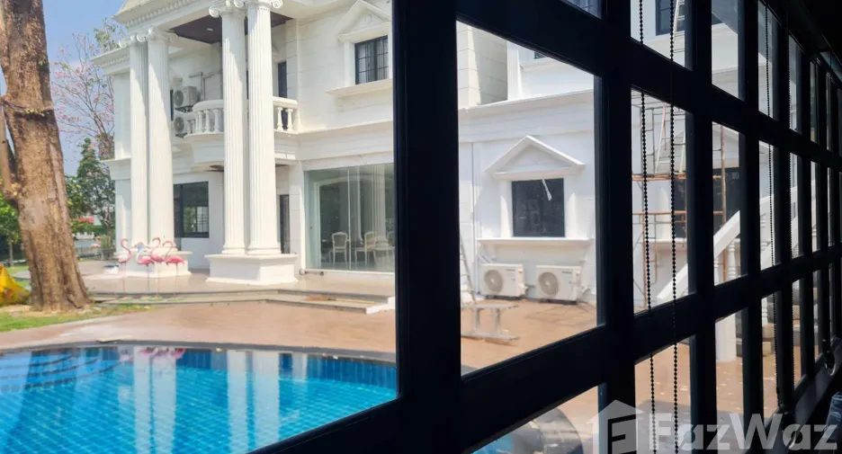 For sale 6 bedrooms villa in Bang Phli, Samut Prakan