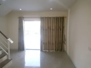 For sale 3 bedrooms townhouse in Suan Luang, Bangkok