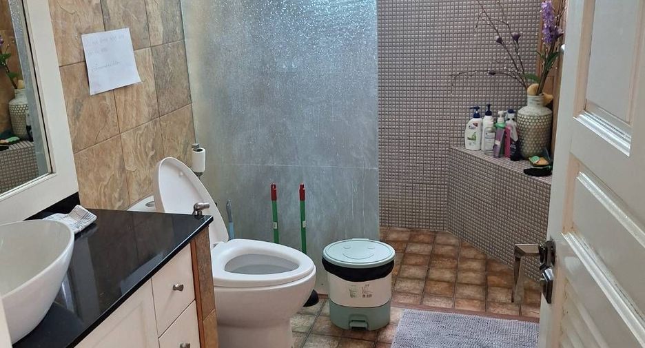 Haus zum Kauf und zur Miete mit 4 Zimmer in Bang Lamung, Chonburi