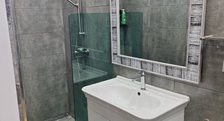 Haus zum Kauf und zur Miete mit 4 Zimmer in Bang Lamung, Chonburi