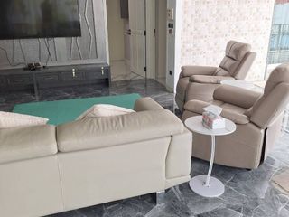 À vendre et à louer 4 chambres maison à Bang Lamung, Chonburi