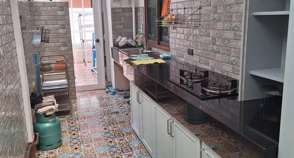 Haus zum Kauf und zur Miete mit 4 Zimmer in Bang Lamung, Chonburi