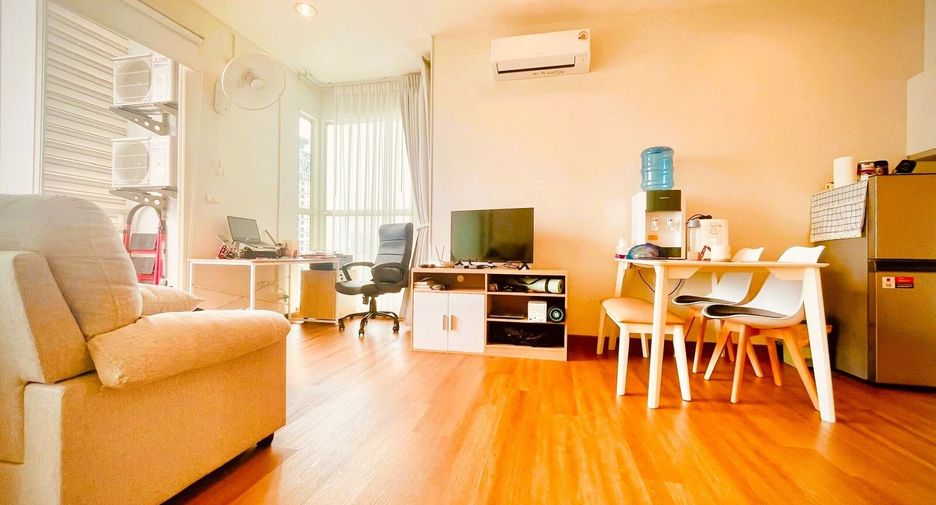 For sale 1 bed condo in Khlong San, Bangkok