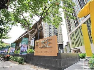 For sale 2 bedrooms condo in Yan Nawa, Bangkok