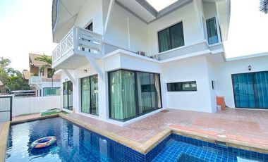 À louer 5 chambres villa à Bang Lamung, Chonburi