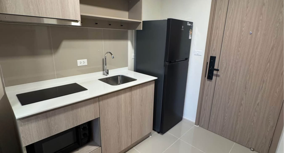 For rent 1 bed condo in Khlong San, Bangkok