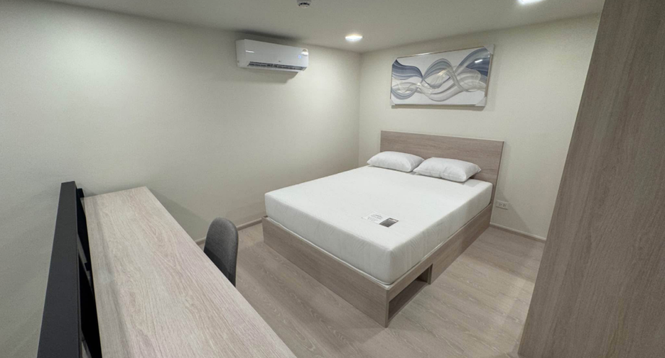 For rent 1 bed condo in Khlong San, Bangkok