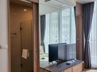 For rent studio condo in Khlong Toei, Bangkok