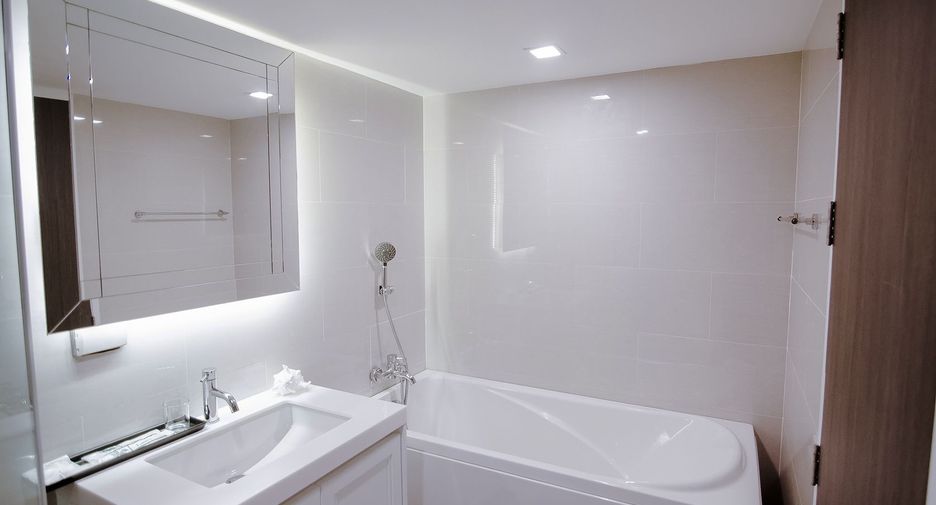 Apartment zur Miete mit 1 Zimmer in Khlong Toei, Bangkok