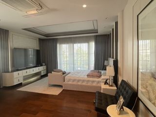 À vendre et à louer 4 chambres maison à Lat Krabang, Bangkok