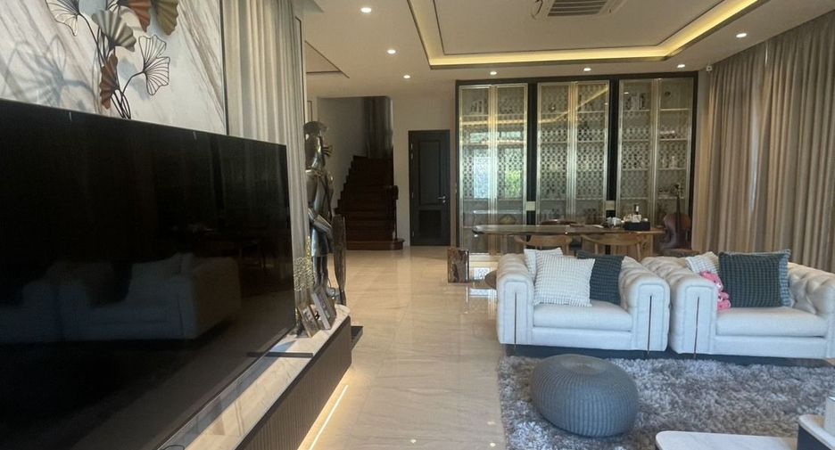 Haus zum Kauf und zur Miete mit 4 Zimmer in Lat Krabang, Bangkok