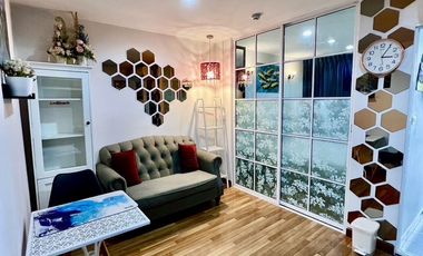 Wohnung zur Miete mit 1 Zimmer in Phra Khanong, Bangkok