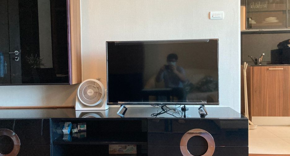 For sale 1 bed condo in Watthana, Bangkok
