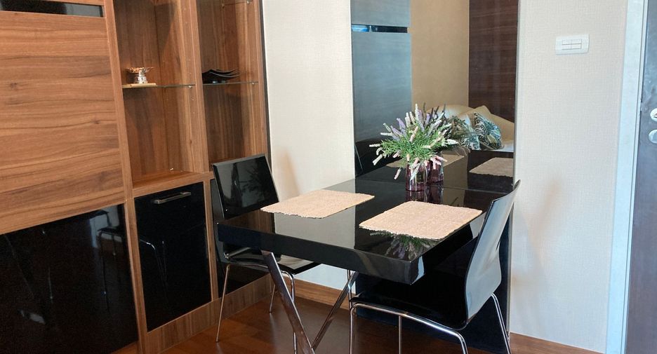 For sale 1 bed condo in Watthana, Bangkok