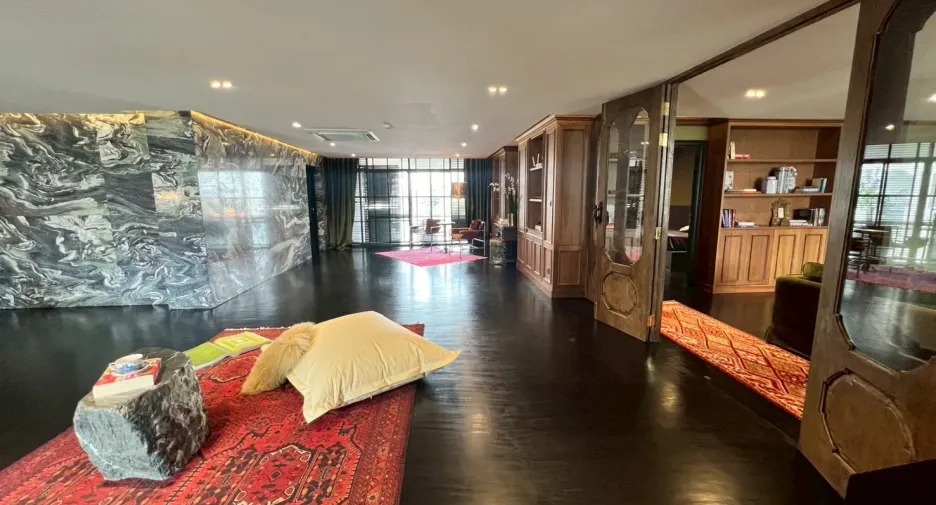 Wohnung zur Miete mit 3 Zimmer in Watthana, Bangkok
