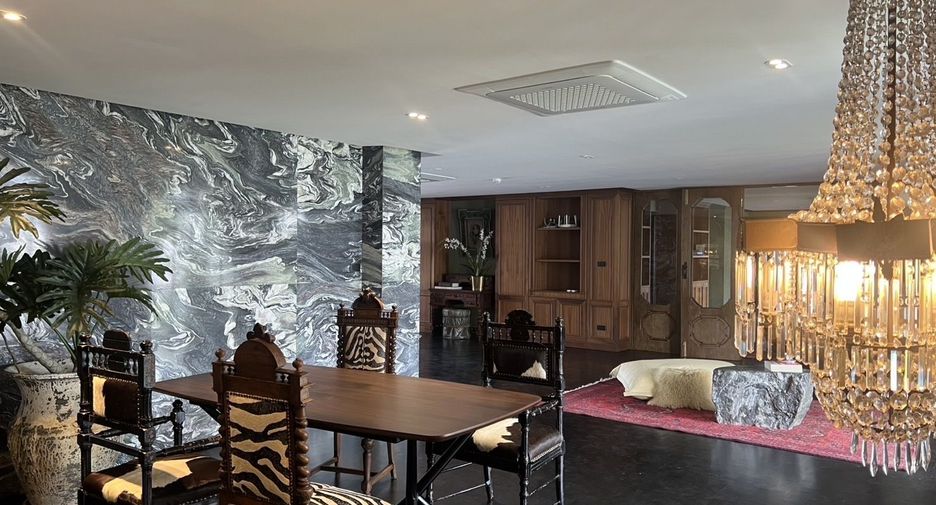 Wohnung zur Miete mit 3 Zimmer in Watthana, Bangkok