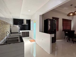 Haus zum Kauf mit 3 Zimmer in Thalang, Phuket