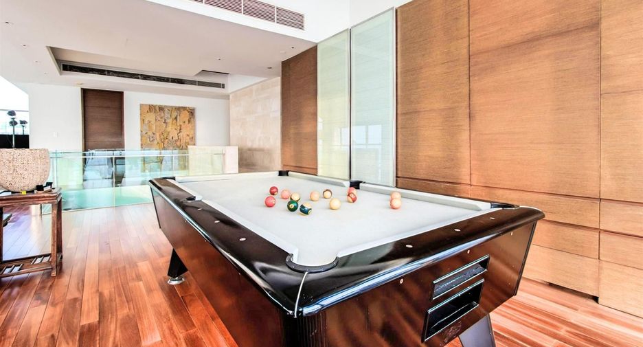 For sale 5 bedrooms condo in Bang Lamung, Chonburi