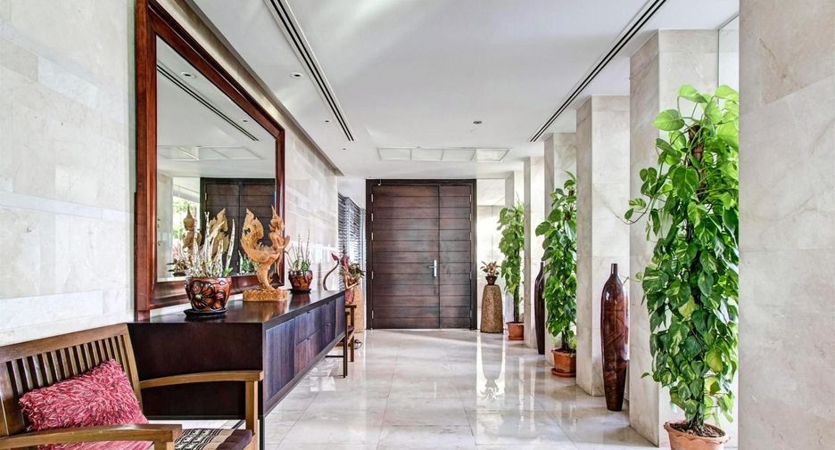 For sale 5 bedrooms condo in Bang Lamung, Chonburi