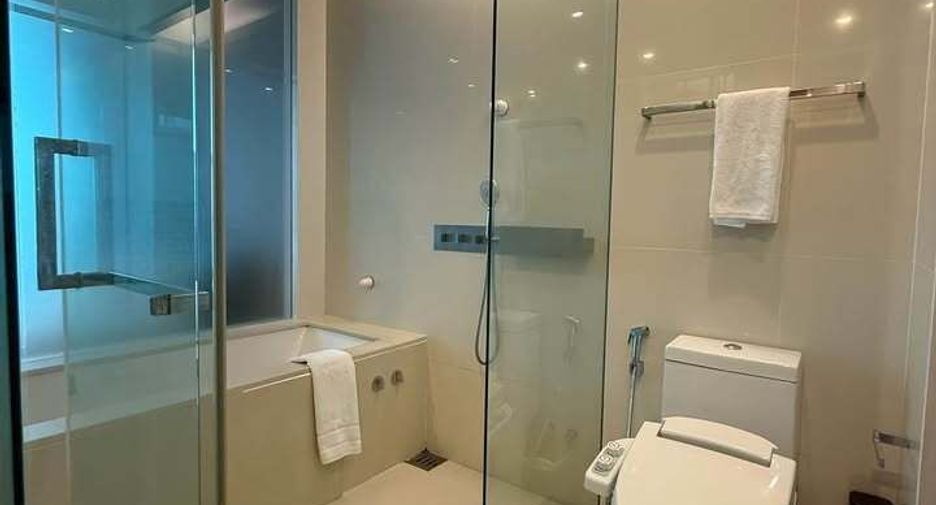For rent 1 bed condo in Watthana, Bangkok