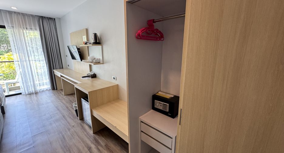 Hotel zum Kauf mit 100 Zimmer in Kathu, Phuket