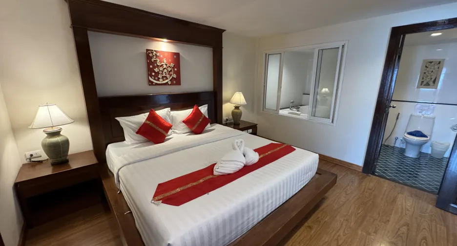 Hotel zum Kauf mit 100 Zimmer in Kathu, Phuket